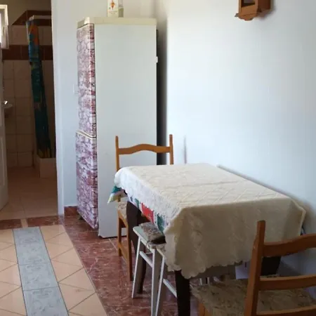 Konukevi Nicolaj Vendeghaz *