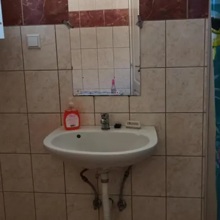 Konukevi Nicolaj Vendeghaz Dég