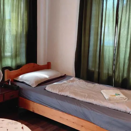 Konukevi Nicolaj Vendeghaz *