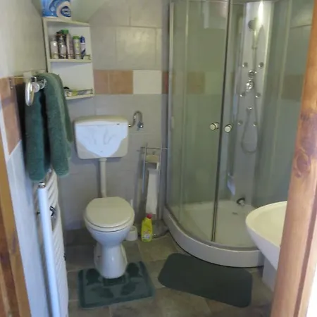 Pensión Nicoláj és Tanya *