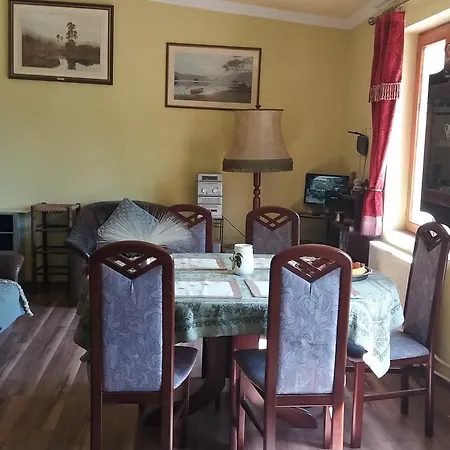 Pensjonat Nicolaj Vendeghaz Es Tanya *