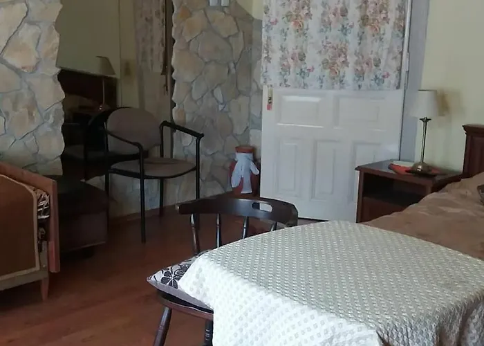 Nicolaj Vendeghaz Es Tanya