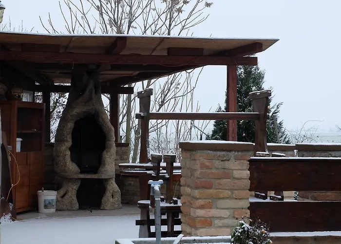 Nicolaj Vendeghaz Es Tanya